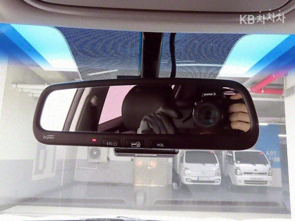 (304N1898)Kia Sportage 4th Generation Diesel 2.0 2WD Prestige - 17