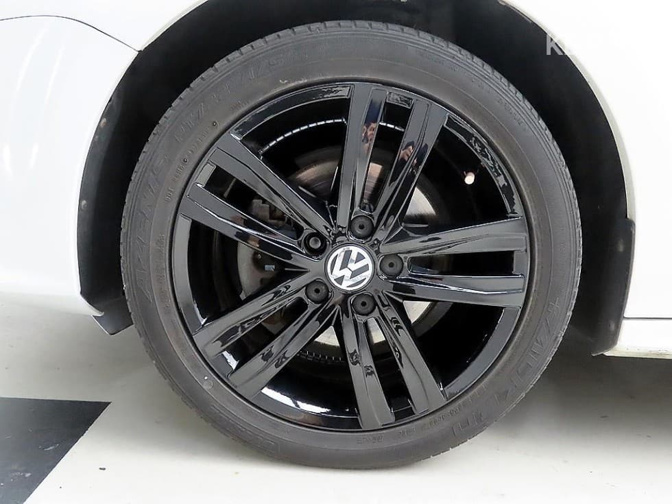 Volkswagen New Jetta2.0 Turbo Diesel Injection BlueMotion 6세대 Premium - 20