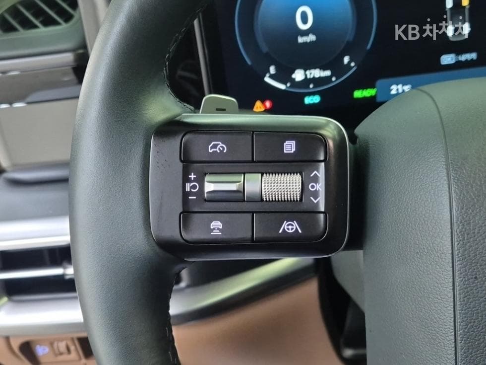 Хюндай Ди Всеново Grandeur (Azera) Хибрид1.6 Турбо Бензин Premium - 15