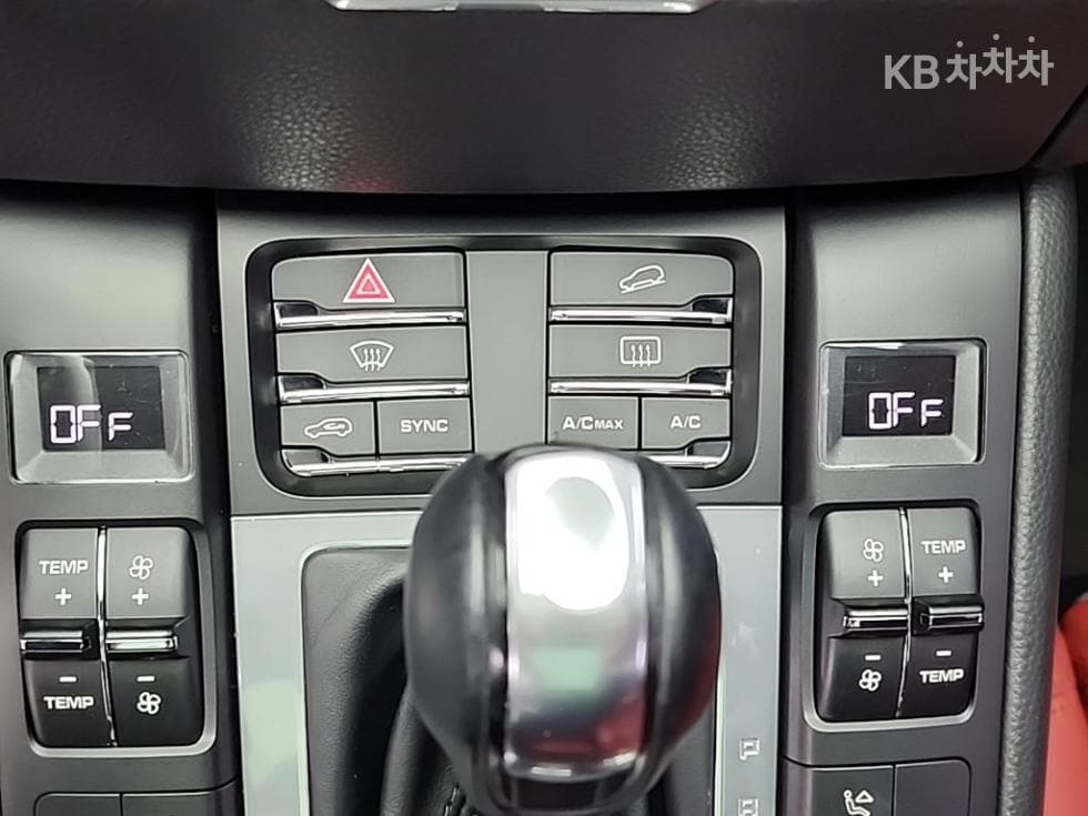 Porsche 마칸2.0 - 18