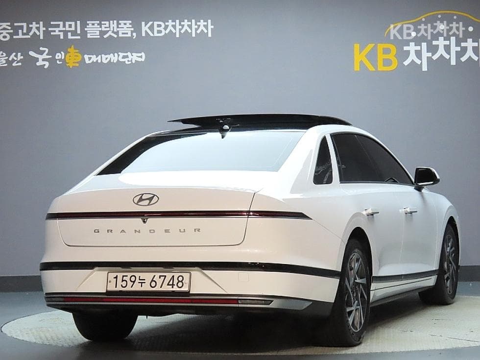 Hyundai The All New Grandeur (Azera)3.5 LPG 일반 Premium - 2