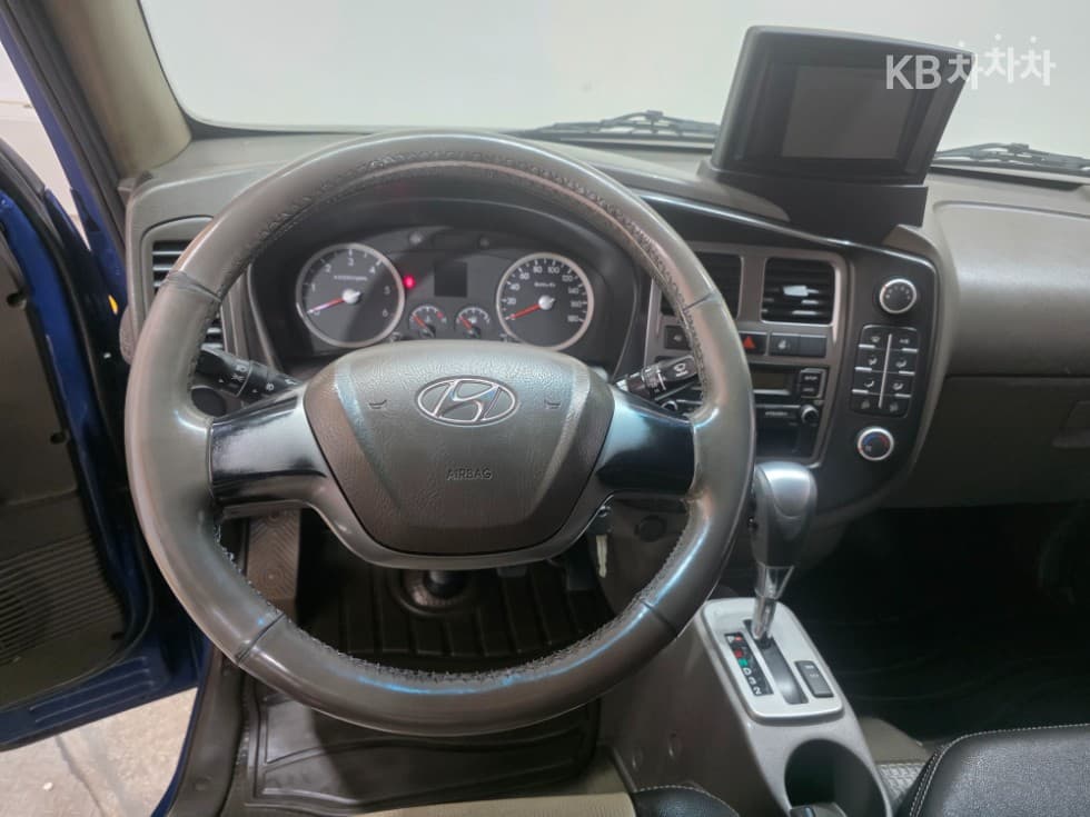 Хюндай Porter 2Удължено междуосие Super Cab CRDi SUP Висок клас - 8