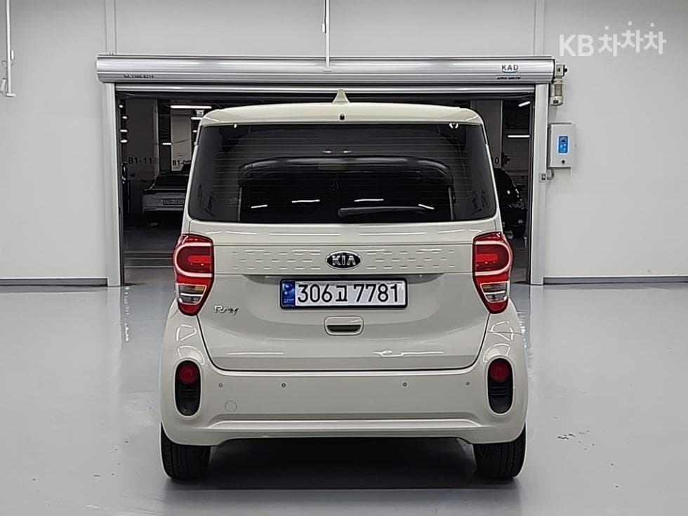 Kia The New Ray 1.0 Gasoline Prestige - Image 3