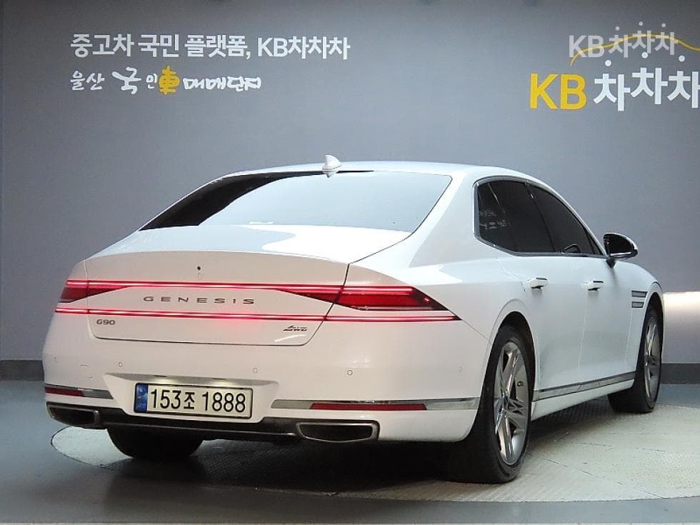 Дженезис G90(RS4)3.5T AWD Стандартен - 2