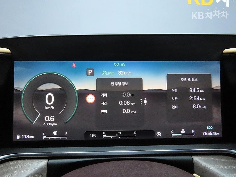 Дженезис G90(RS4)3.5T AWD Стандартен - 8