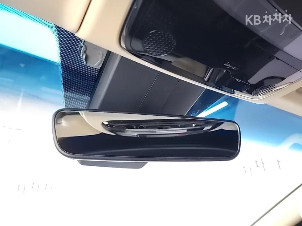 (840mu9111)Hyundai Staria Cargo2.2 Cargo 3 Hyundai - 14