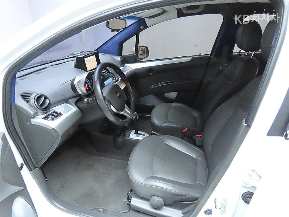 GM Korea Chevrolet SparkLT Standard - 10