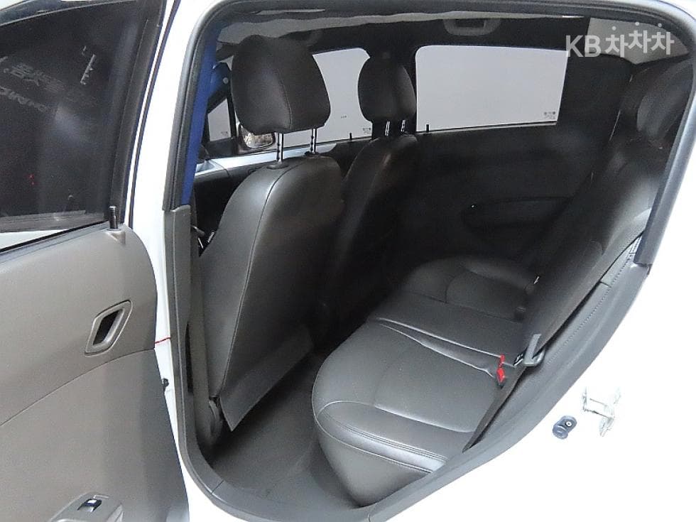 GM Korea Chevrolet SparkLT Standard - 11