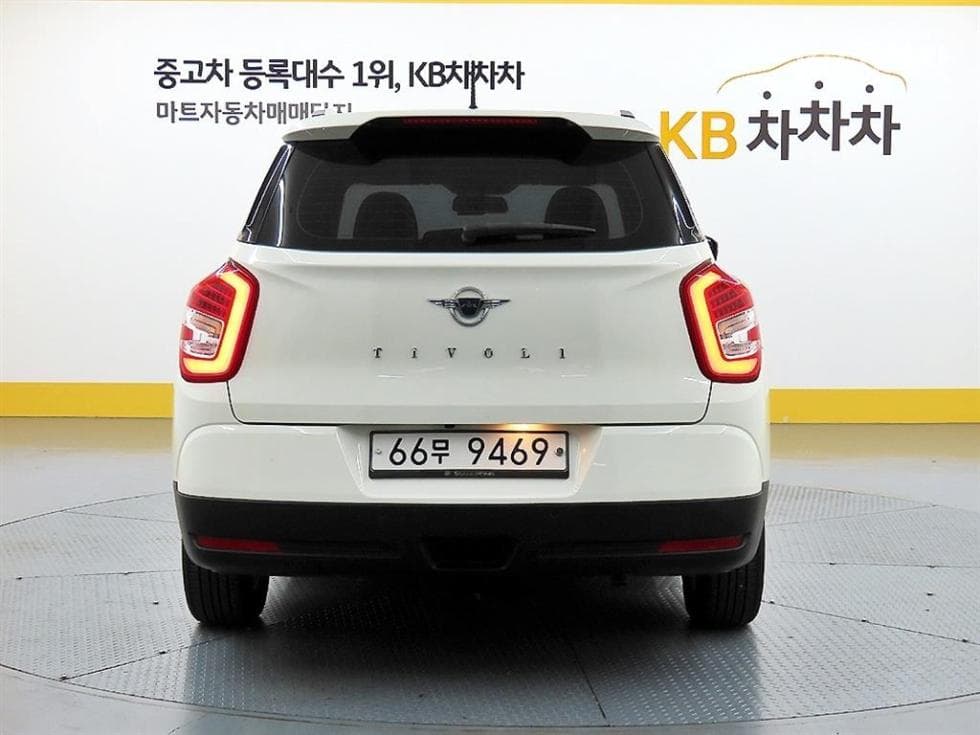 KG Mobility Tivoli Air2WD IX - 3
