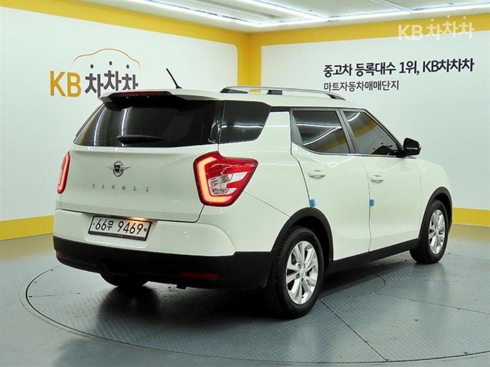 KG Mobility Tivoli Air2WD IX - 4