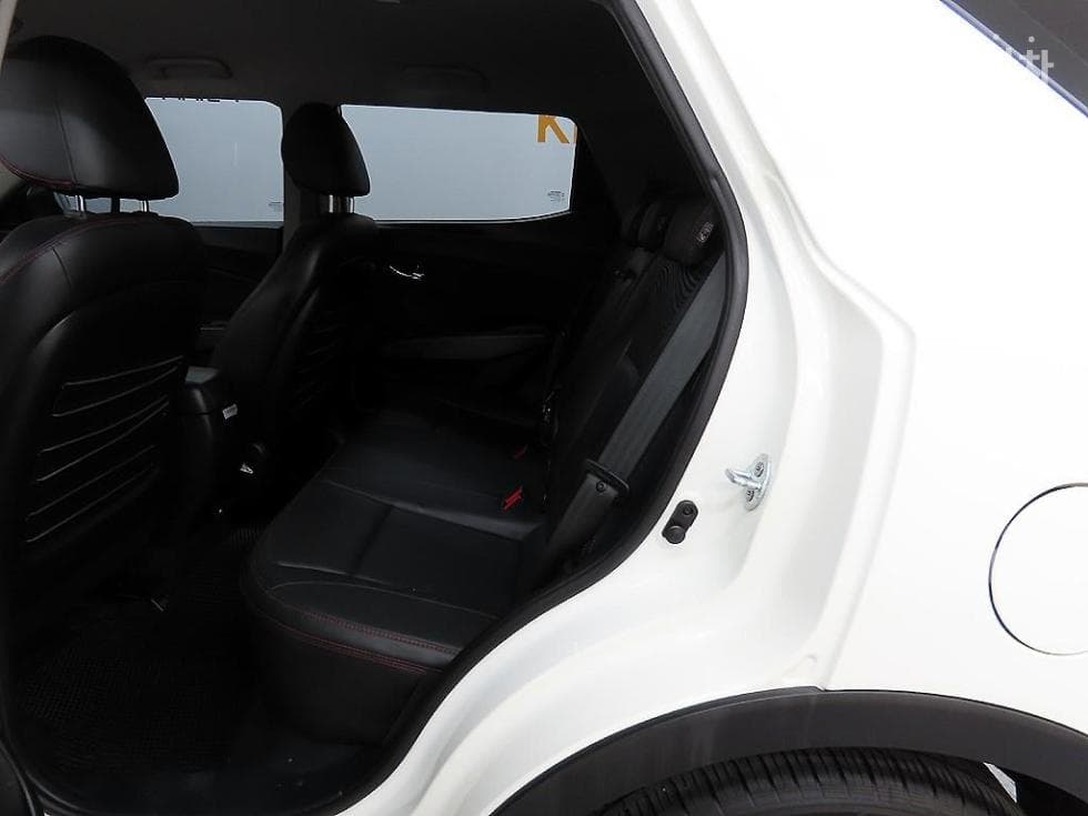 KG Mobility Tivoli Air2WD IX - 6