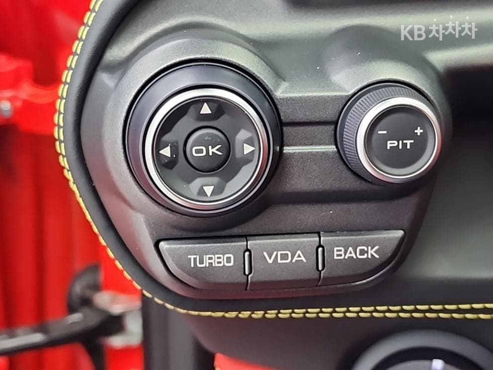 페라리 488 GTB3.9 V8 - 15
