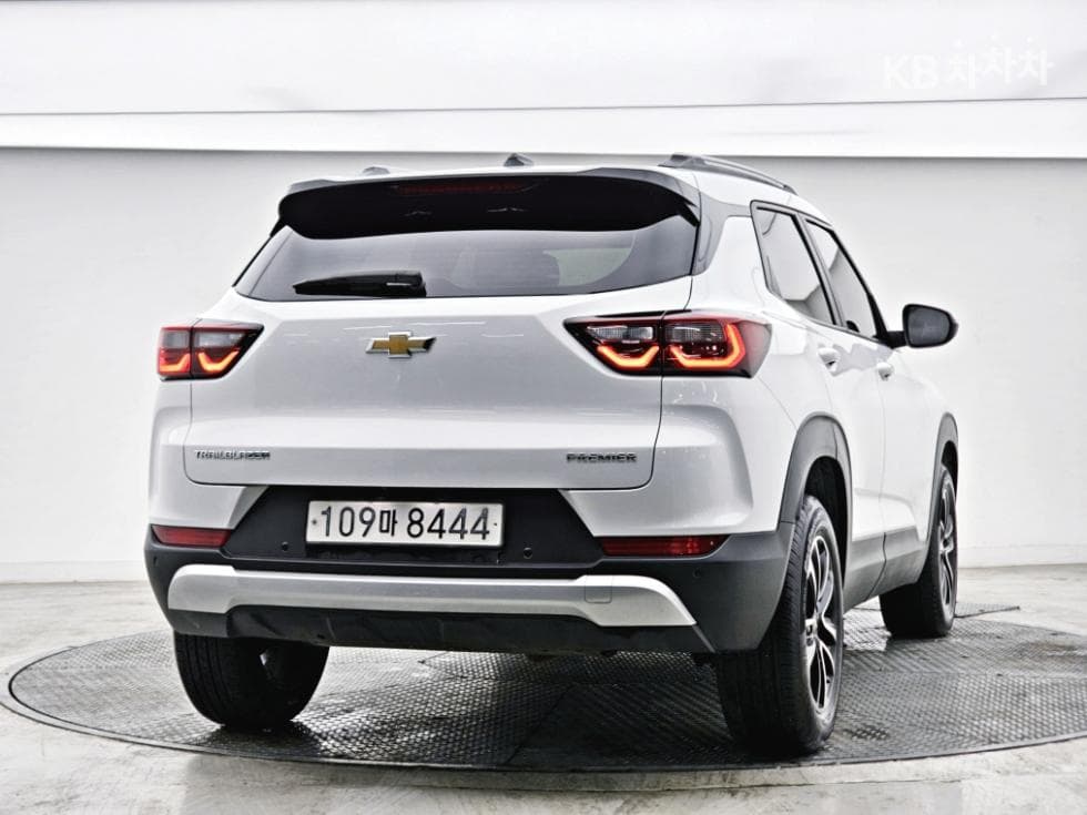 Джи Ем Корея The New (фейслифт) Trailblazer1.35 Бензин Турбо 2WD Premier - 3