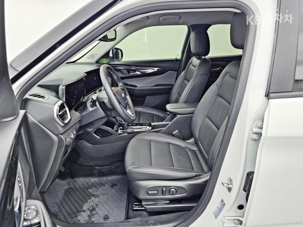 Джи Ем Корея The New (фейслифт) Trailblazer1.35 Бензин Турбо 2WD Premier - 5