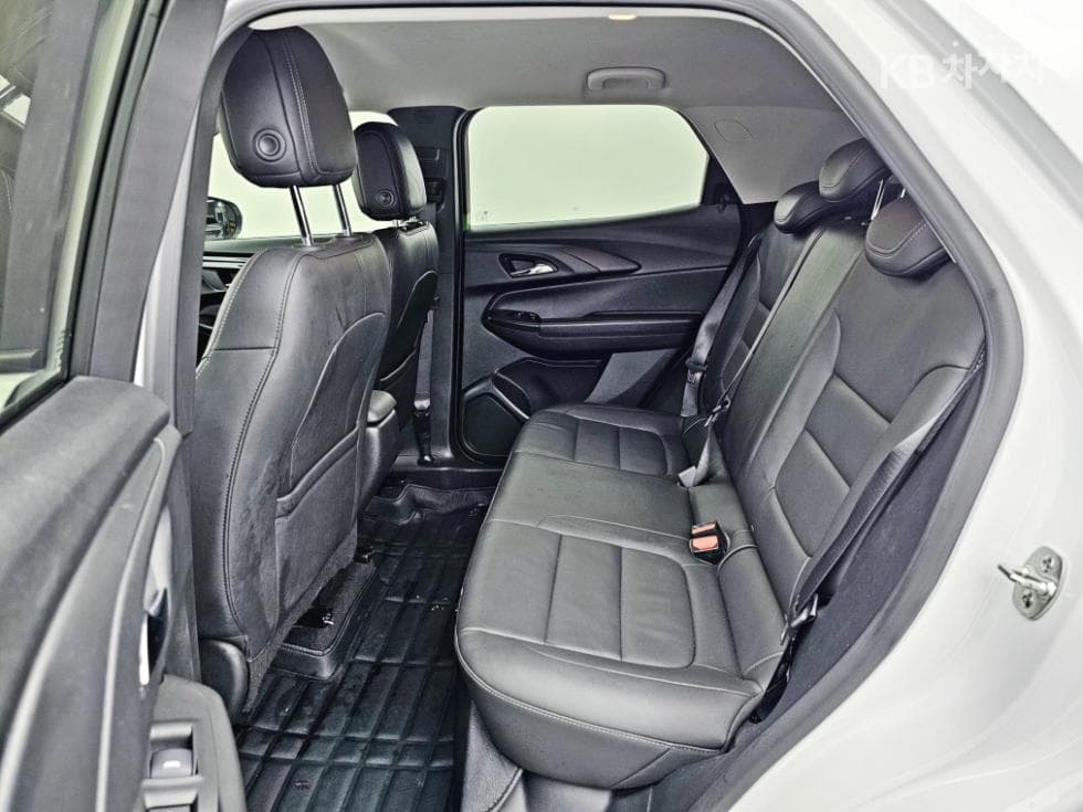 Джи Ем Корея The New (фейслифт) Trailblazer1.35 Бензин Турбо 2WD Premier - 6