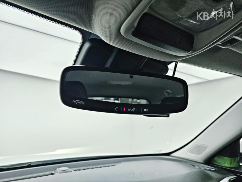 Джи Ем Корея The New (фейслифт) Trailblazer1.35 Бензин Турбо 2WD Premier - 12