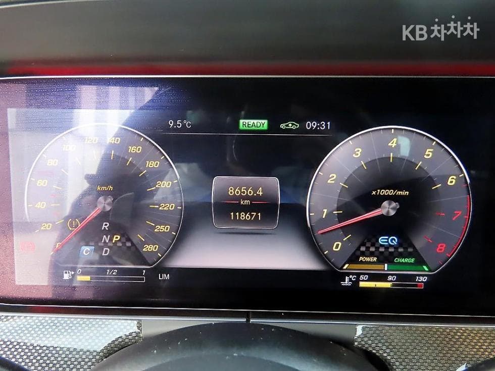 Mercedes-Benz E-Class (W213)E53 AMG 4MATIC+ Standard - 9