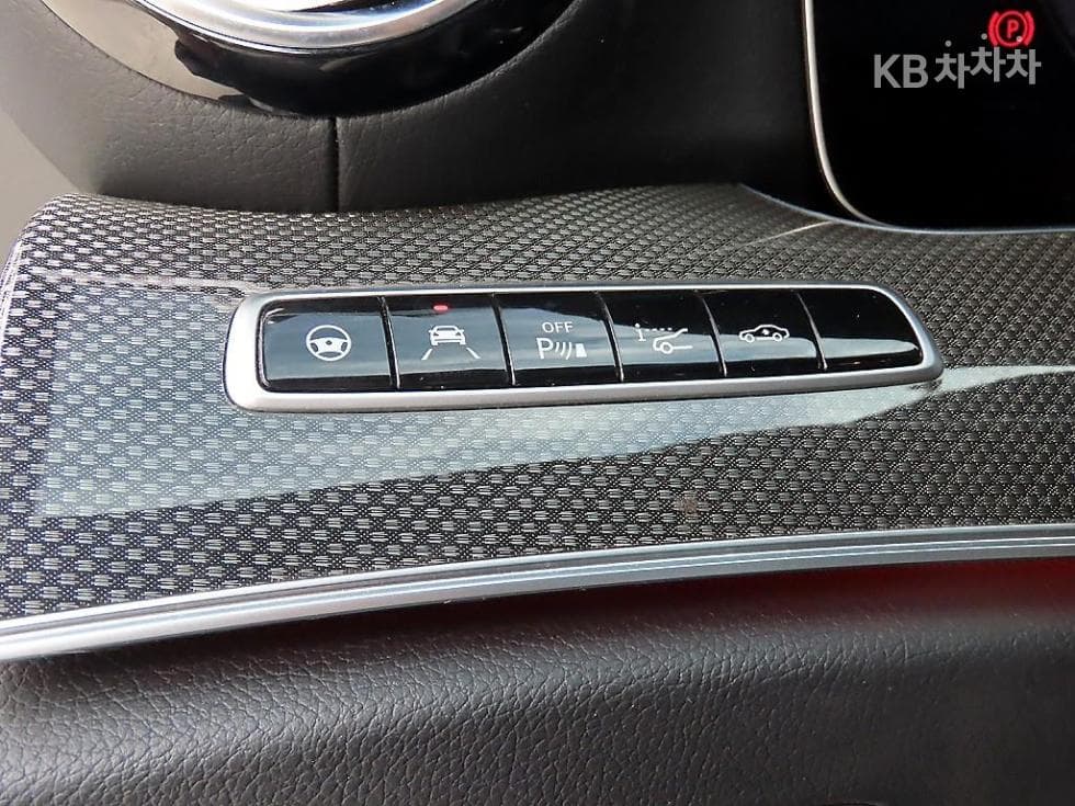 Mercedes-Benz E-Class (W213)E53 AMG 4MATIC+ Standard - 12