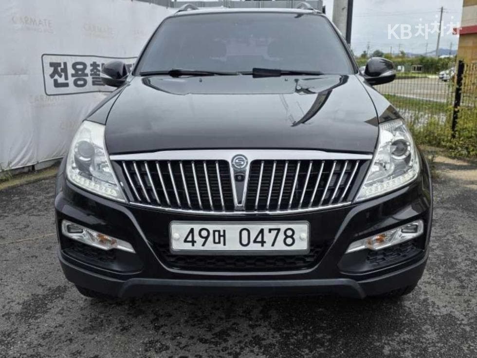 КейДжи Мобилити RextonW7-местен (Лимузин) 4x4 RX7 Лукс