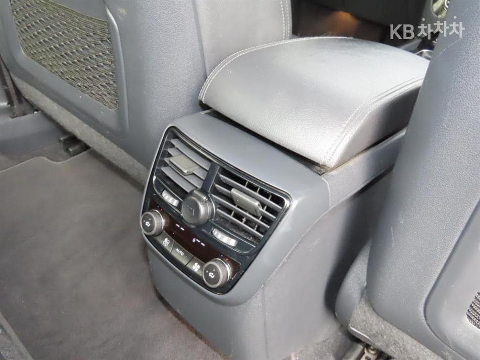 Peugeot 5081.6 e-HDi 악티브 - 17