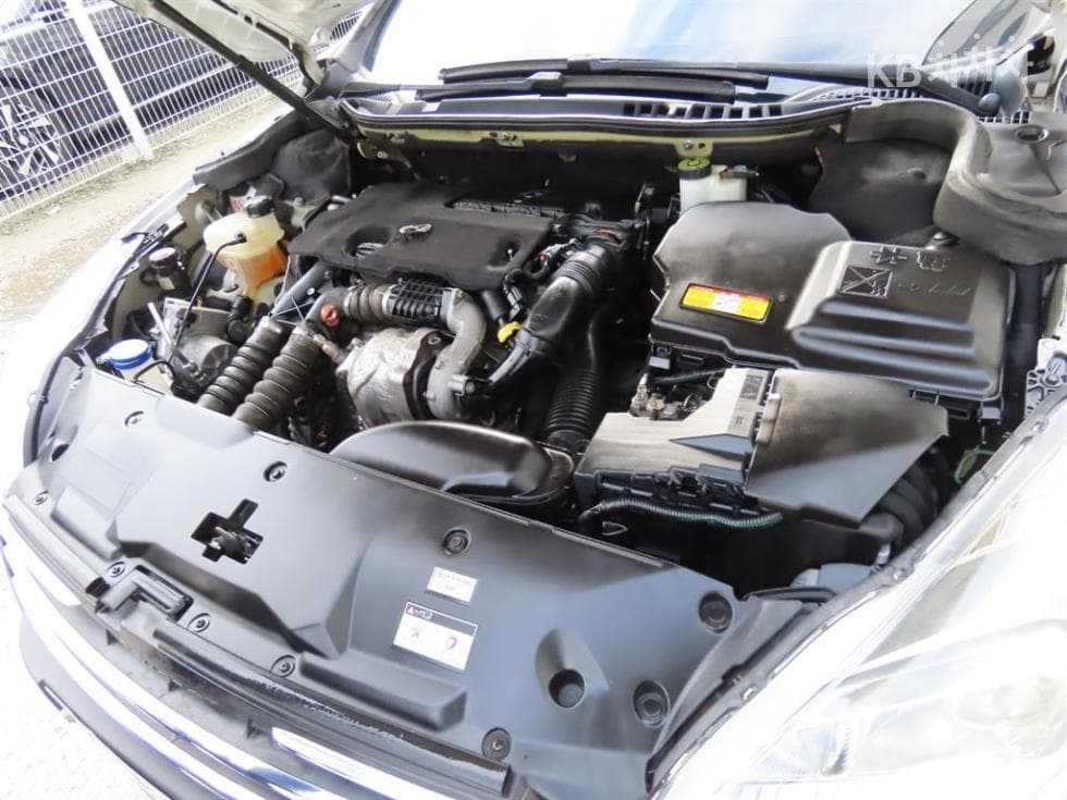 Peugeot 5081.6 e-HDi 악티브 - 19