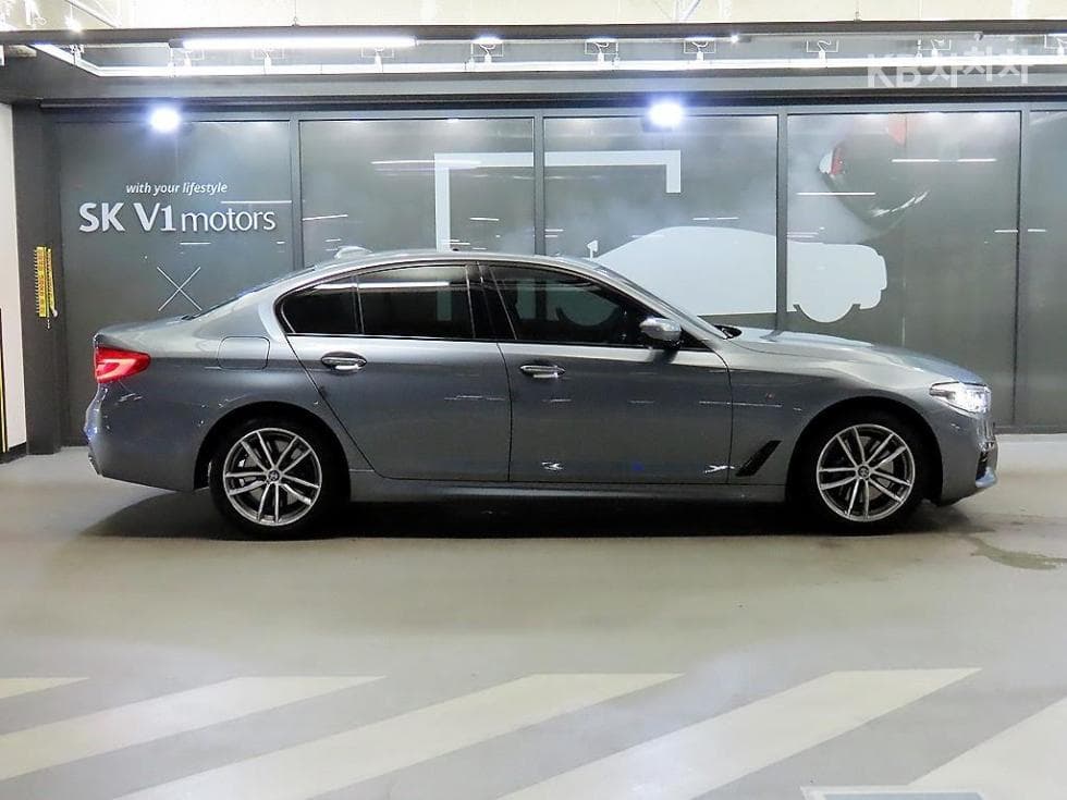 BMW 올Нов5 Серия (G30)530i xDrive M Sport Plus - 3