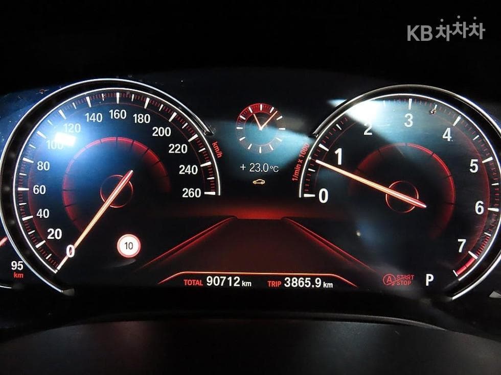 BMW 올Нов5 Серия (G30)530i xDrive M Sport Plus - 9