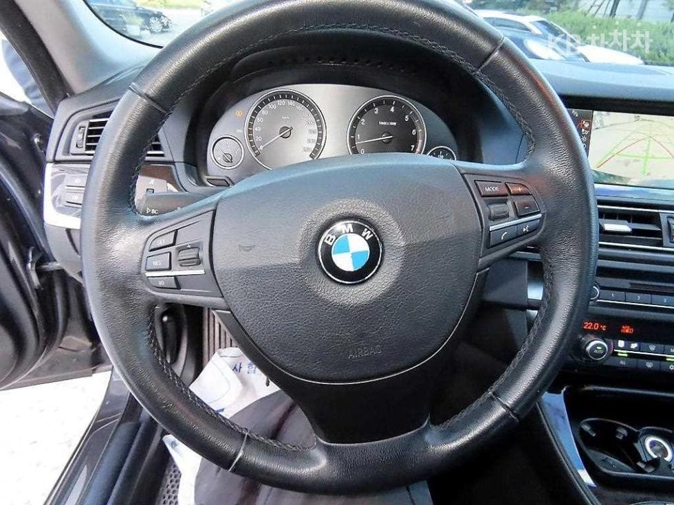 BMW Нов5 Серия528i F10 - 8