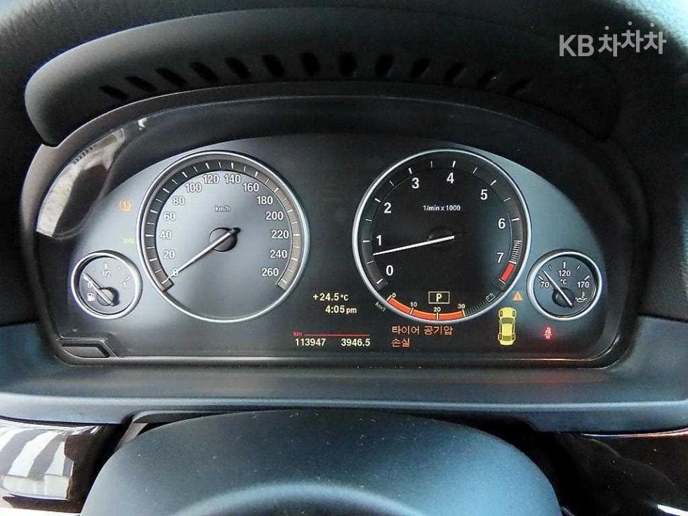 BMW Нов5 Серия528i F10 - 9