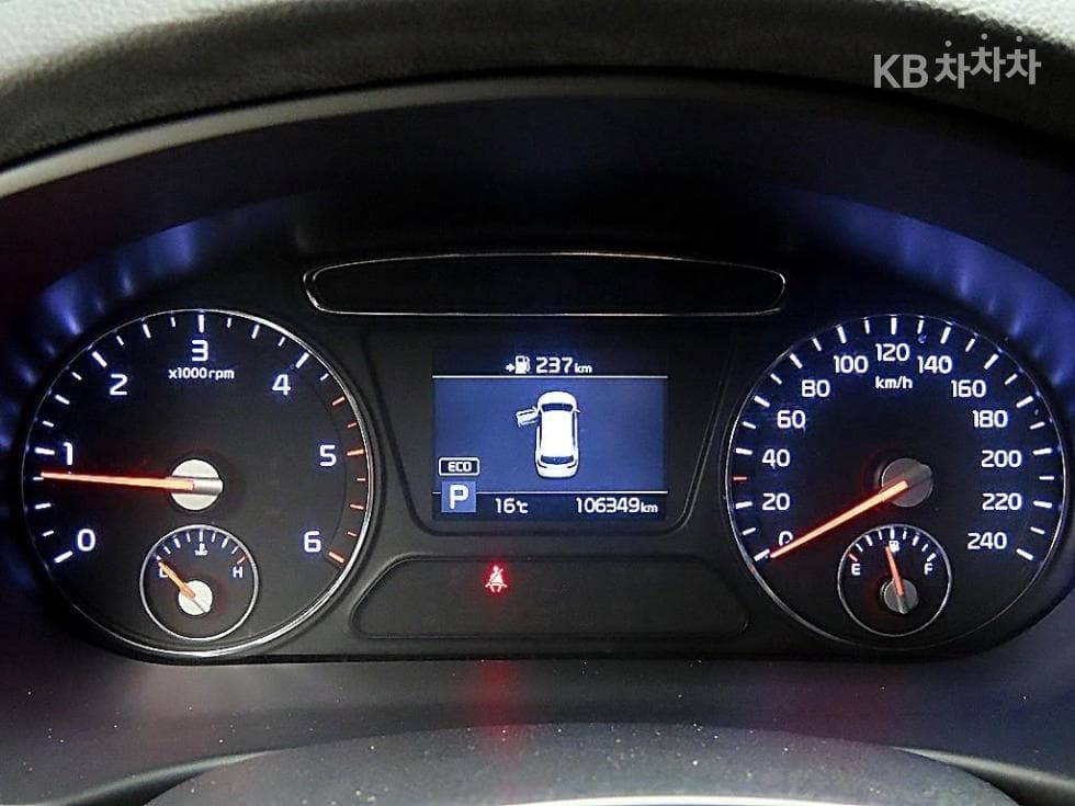 Киа The New (фейслифт) Sorento2.0 Дизел 2WD Престиж - 8