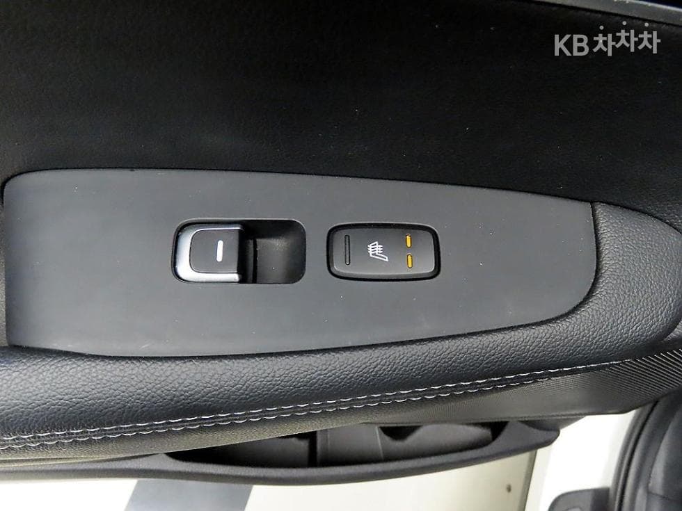 Киа The New (фейслифт) Sorento2.0 Дизел 2WD Престиж - 12