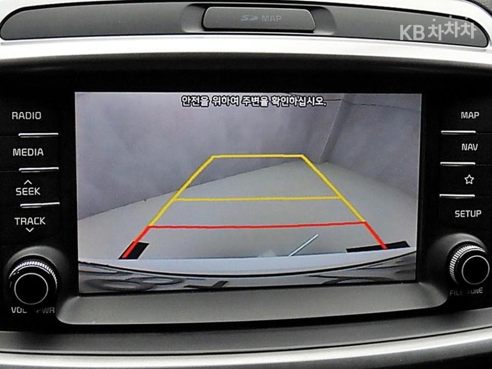 Киа The New (фейслифт) Sorento2.0 Дизел 2WD Престиж - 16