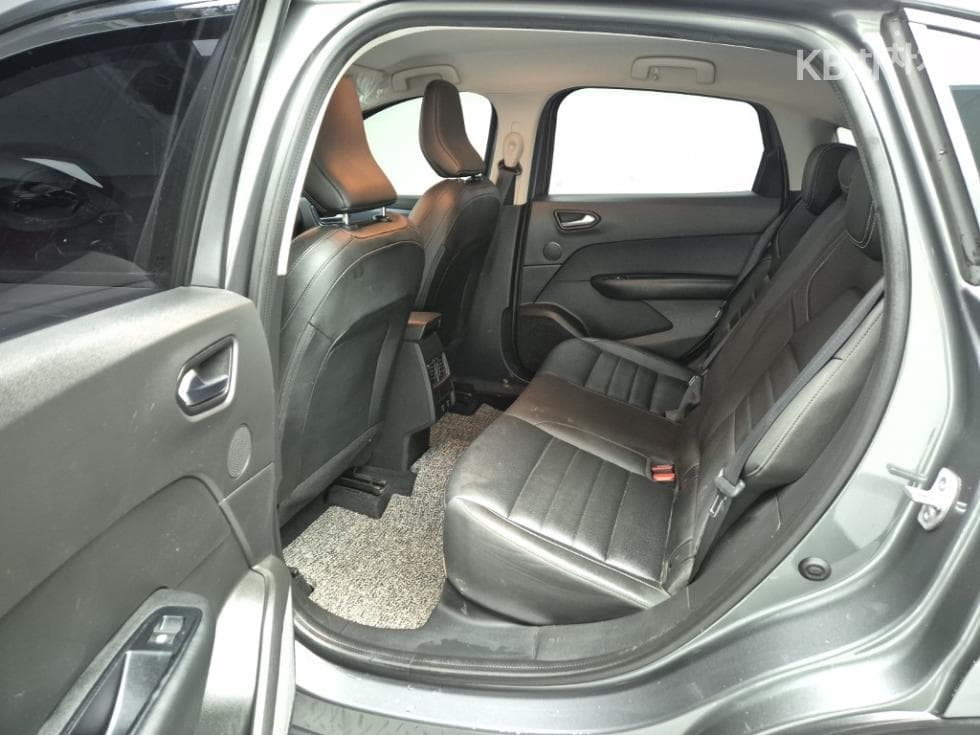 (274 words7183)Renault Korea XM31.6 GTe LE+ - 12