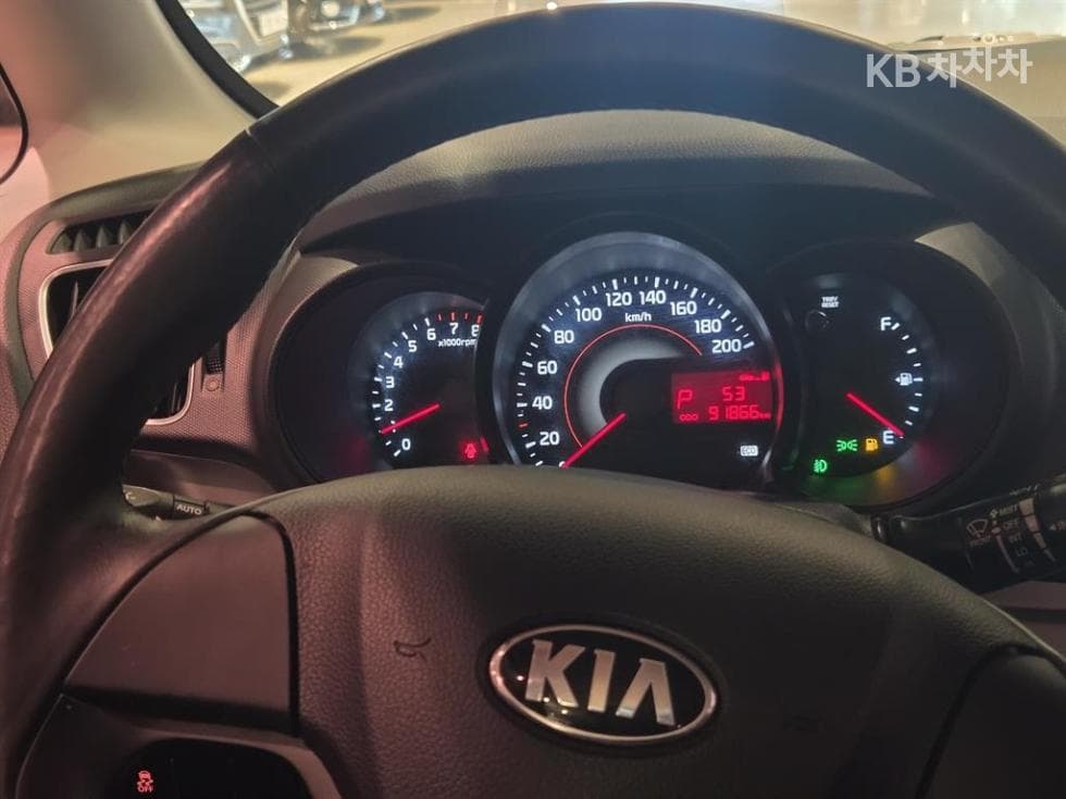 (26so7414)KIA RAY1.0 Gasoline Luxury - 7