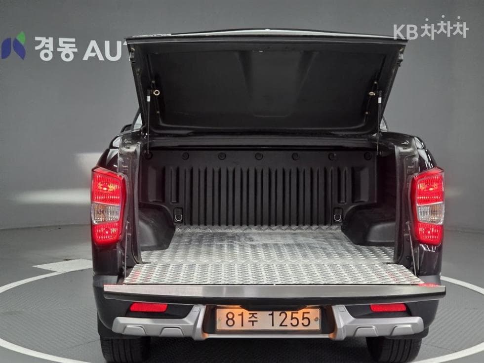 KG Mobility Rexton 스포츠2.2 4WD Dynamic 에디션 - 5