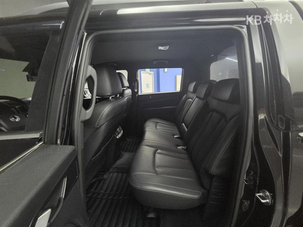KG Mobility Rexton 스포츠2.2 4WD Dynamic 에디션 - 12