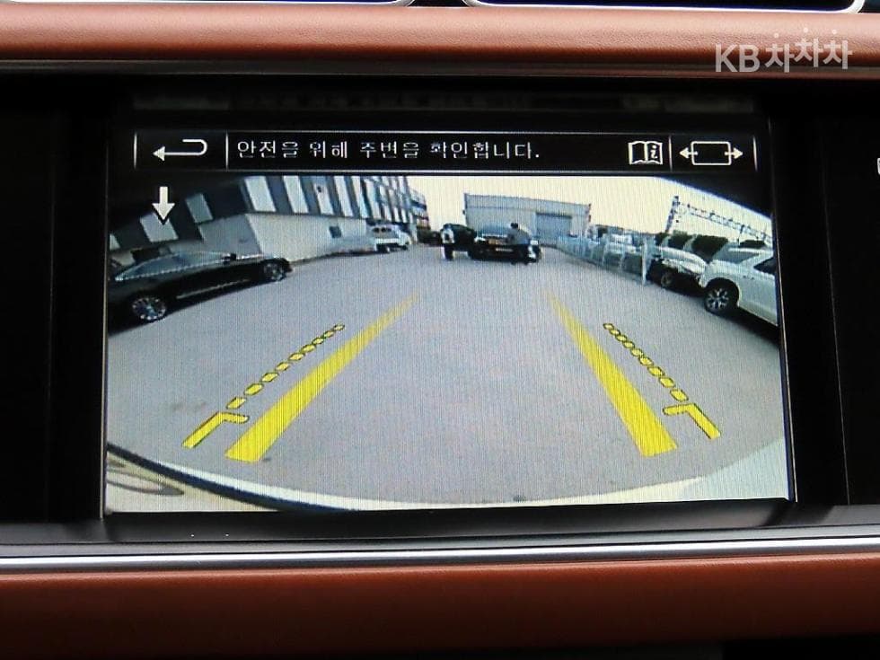 Land Rover Нов Range Rover4.4 SDV8 Автобиография 405 - 13