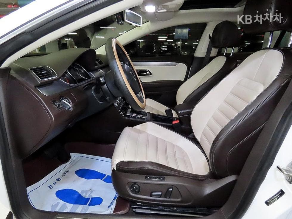 Volkswagen Нов CC2.0 Турбо Дизел Инжекция BlueMotion - 6
