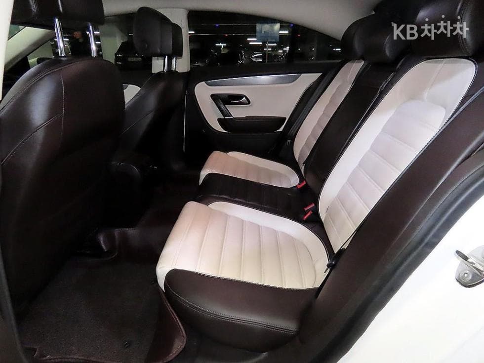 Volkswagen Нов CC2.0 Турбо Дизел Инжекция BlueMotion - 7