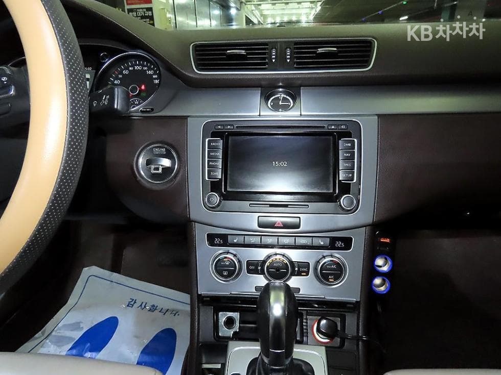 Volkswagen Нов CC2.0 Турбо Дизел Инжекция BlueMotion - 11