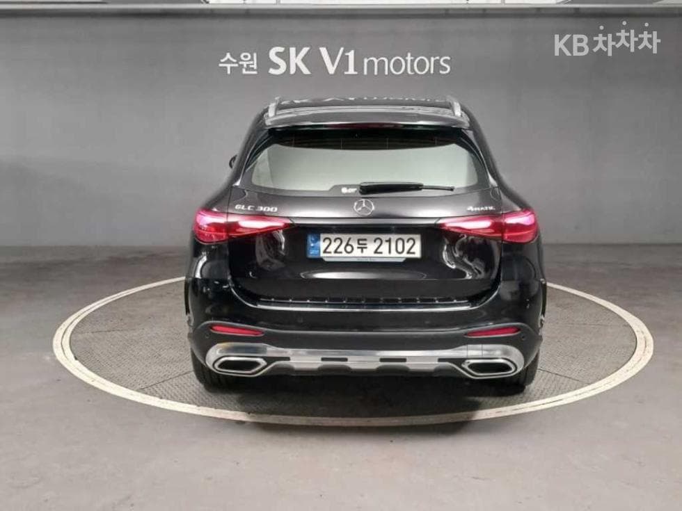 Mercedes-Benz GLC(X254)GLC300 4Matic Standard - 2