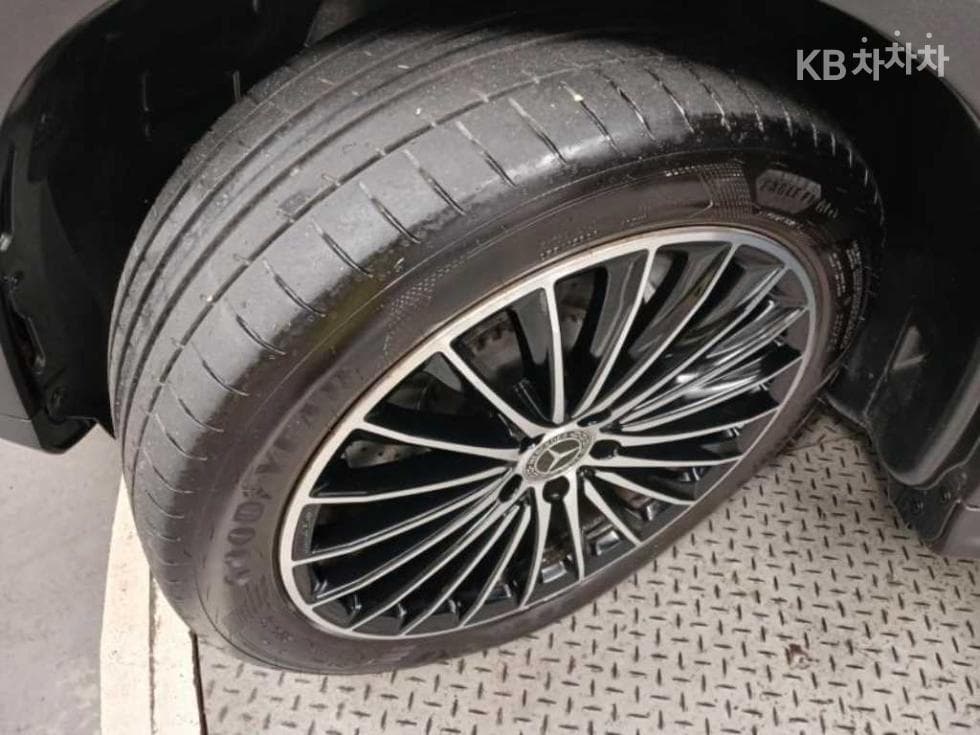 Mercedes-Benz GLC(X254)GLC300 4Matic Standard - 20