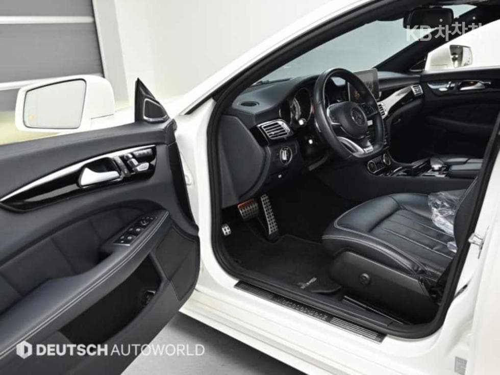 Mercedes-Benz CLS클래스(W218)CLS 250 d 4매틱 AMG Line W218 - 11