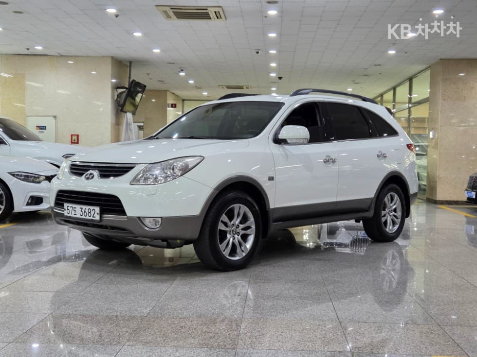 Хюндай 베라Cruze 4x4 300VX LUXURY - Image 1