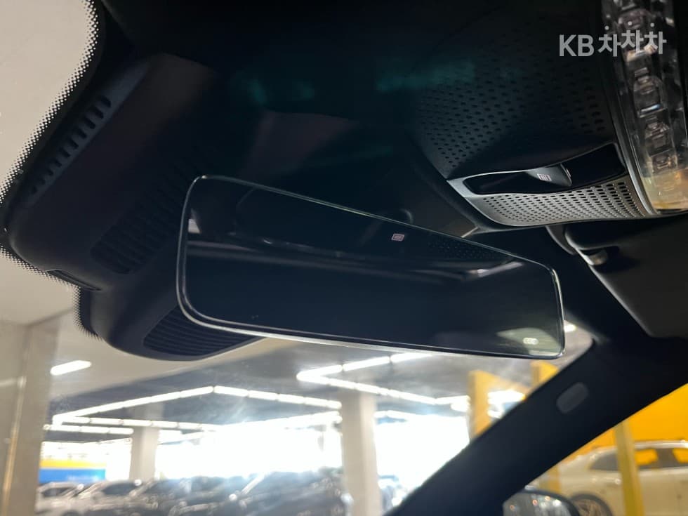 Mercedes-Benz E-Клас (W213)E300e 4MATIC Exclusive - 18