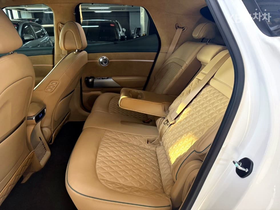 Genesis GV60Standard 2WD Standard - 8