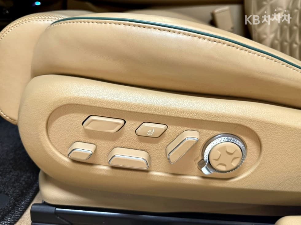 Genesis GV60Standard 2WD Standard - 16