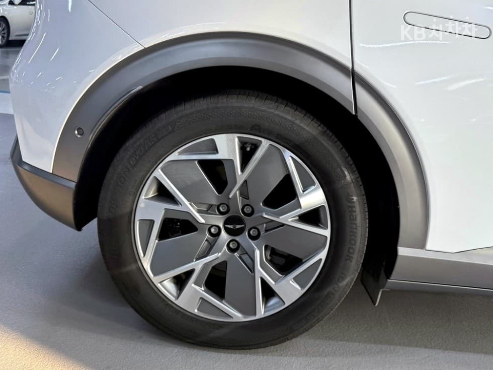 Genesis GV60Standard 2WD Standard - 20