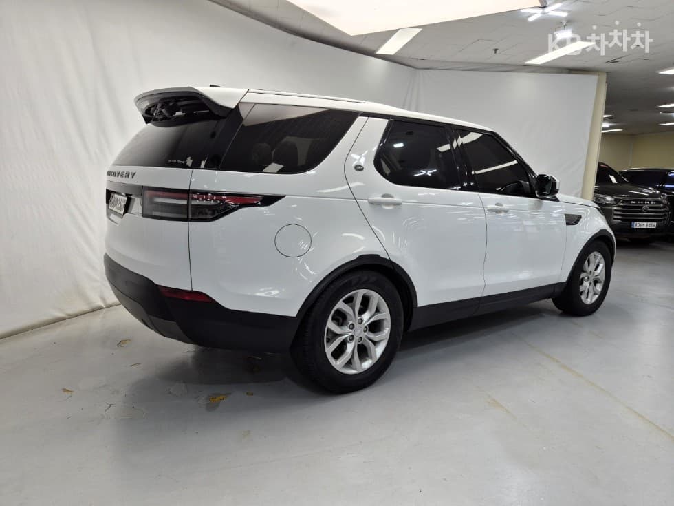Land Rover 디스커버리52.0 SD4 SE - 3