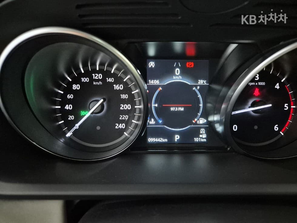 Land Rover 디스커버리52.0 SD4 SE - 6
